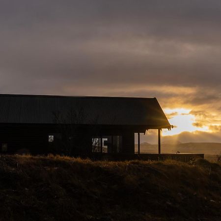 Cozy Cabin Near Golden Circle With Panoramic Views Mosfellsbaer Exterior photo